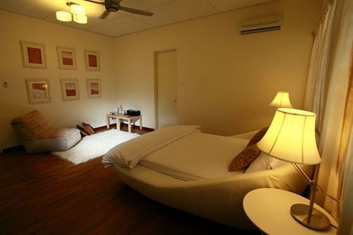 Chymes Hotel Tanjung Bungah  Exterior photo