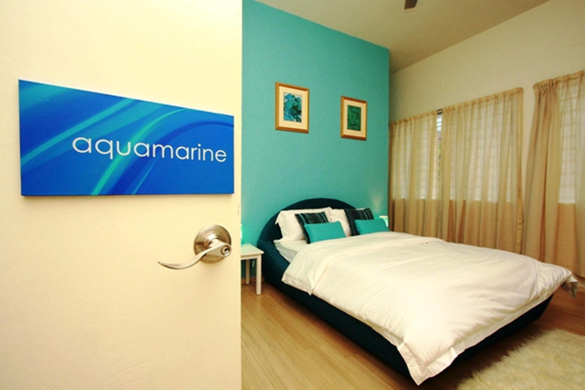 Chymes Hotel Tanjung Bungah  Exterior photo